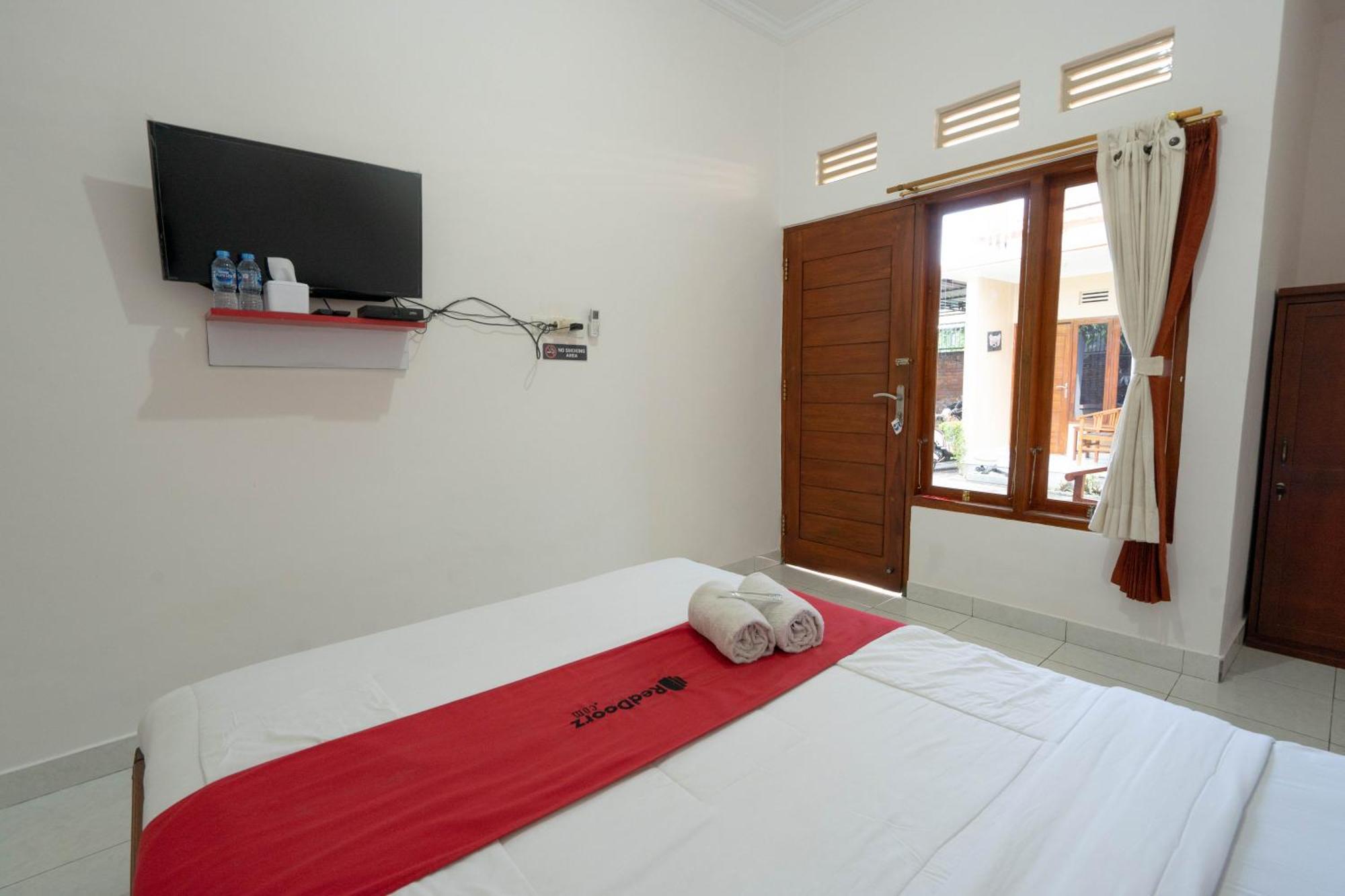 Reddoorz Near Buleleng Harbour 2 Hotel Singaraja Eksteriør billede