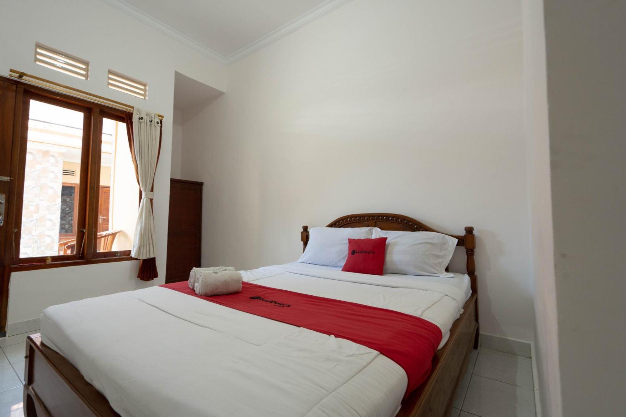 Reddoorz Near Buleleng Harbour 2 Hotel Singaraja Eksteriør billede