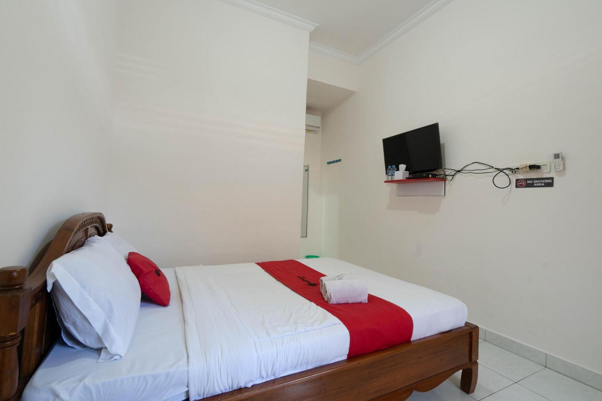 Reddoorz Near Buleleng Harbour 2 Hotel Singaraja Eksteriør billede