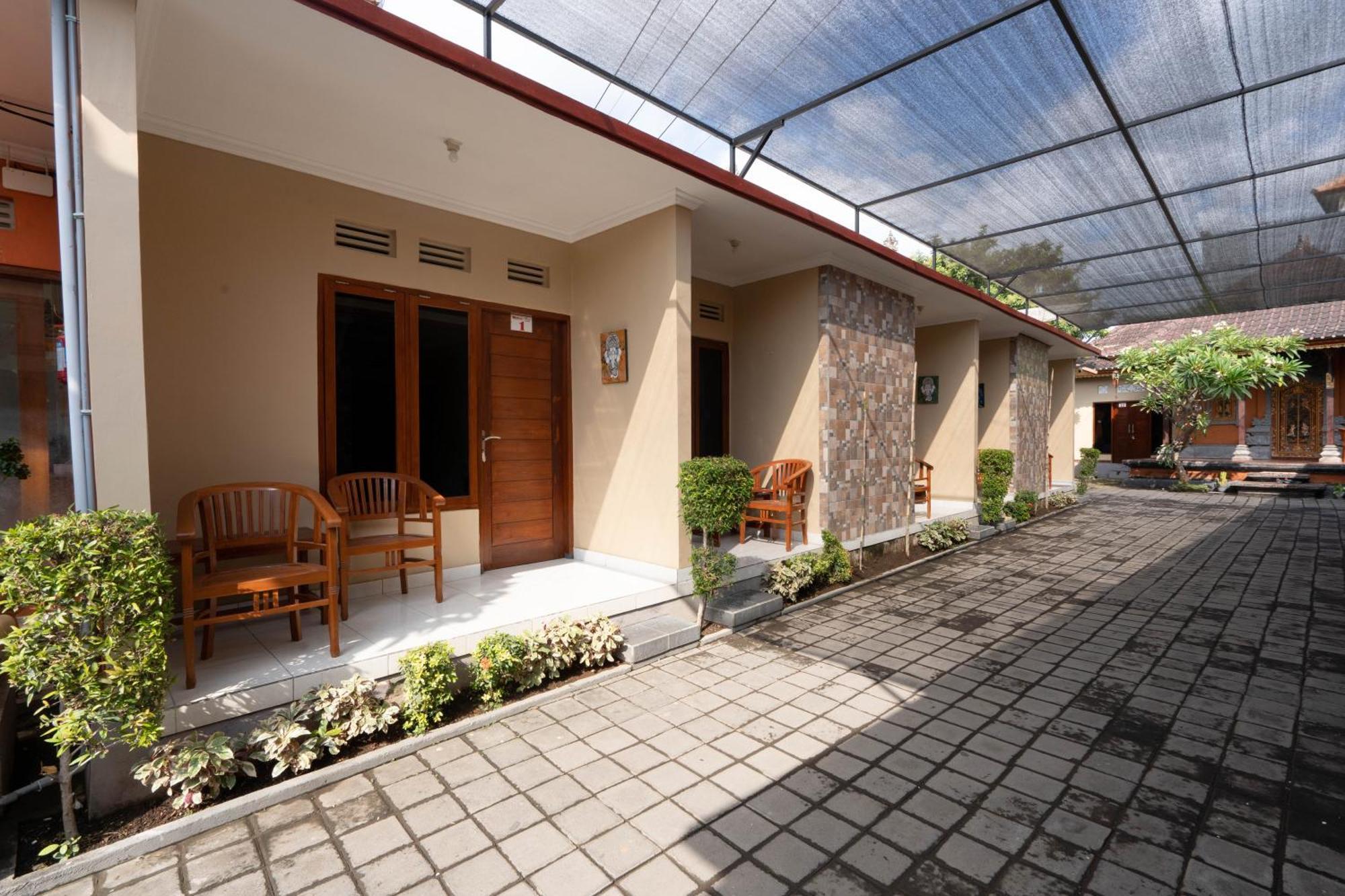 Reddoorz Near Buleleng Harbour 2 Hotel Singaraja Eksteriør billede